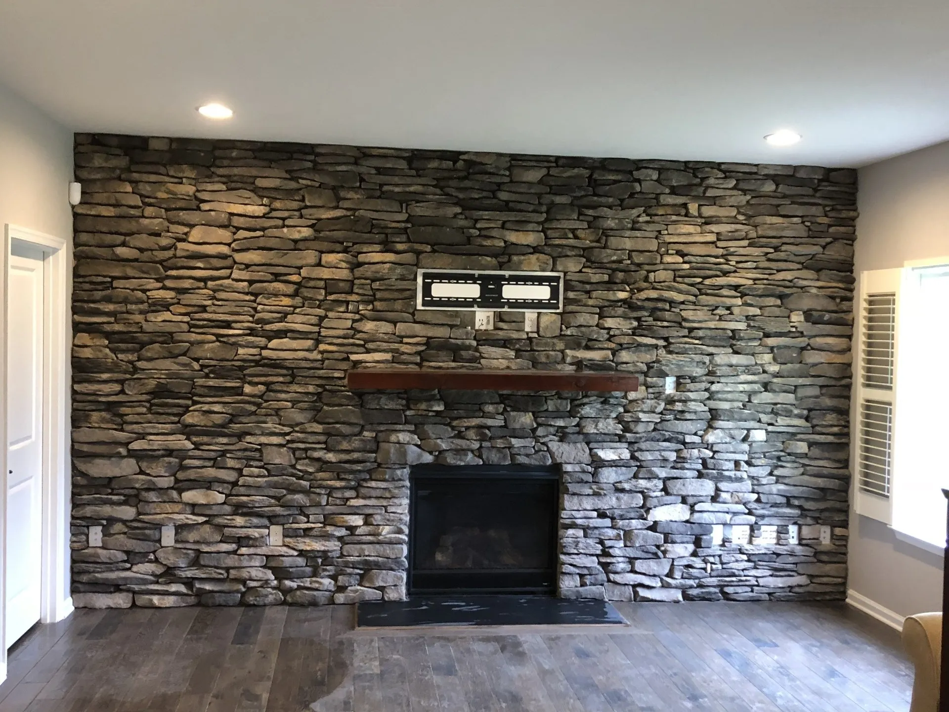 Premier Pointing, LLC image